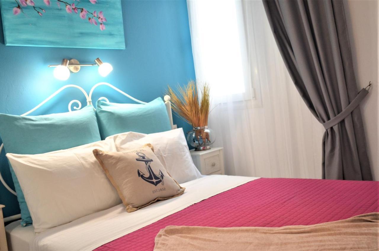 Hotel Kastro Skiathos-stad Buitenkant foto