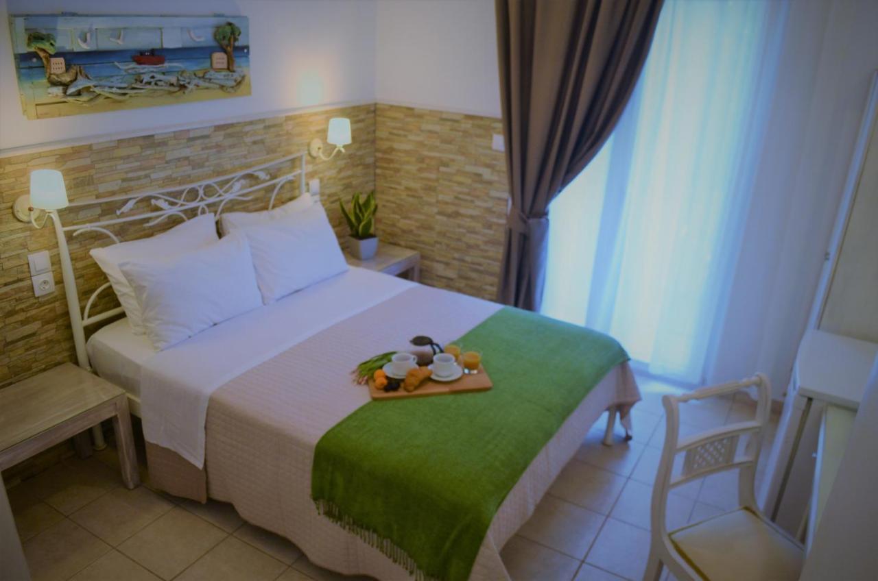 Hotel Kastro Skiathos-stad Buitenkant foto