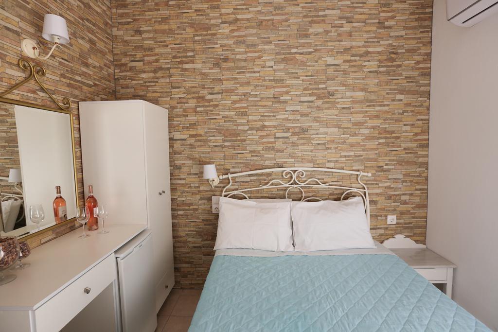 Hotel Kastro Skiathos-stad Buitenkant foto