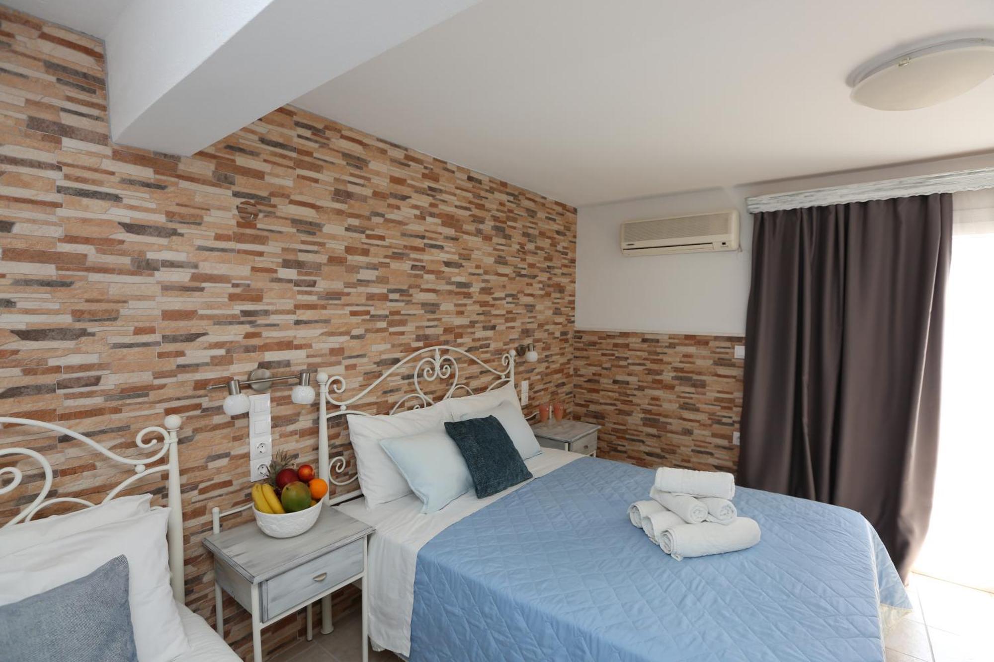 Hotel Kastro Skiathos-stad Buitenkant foto